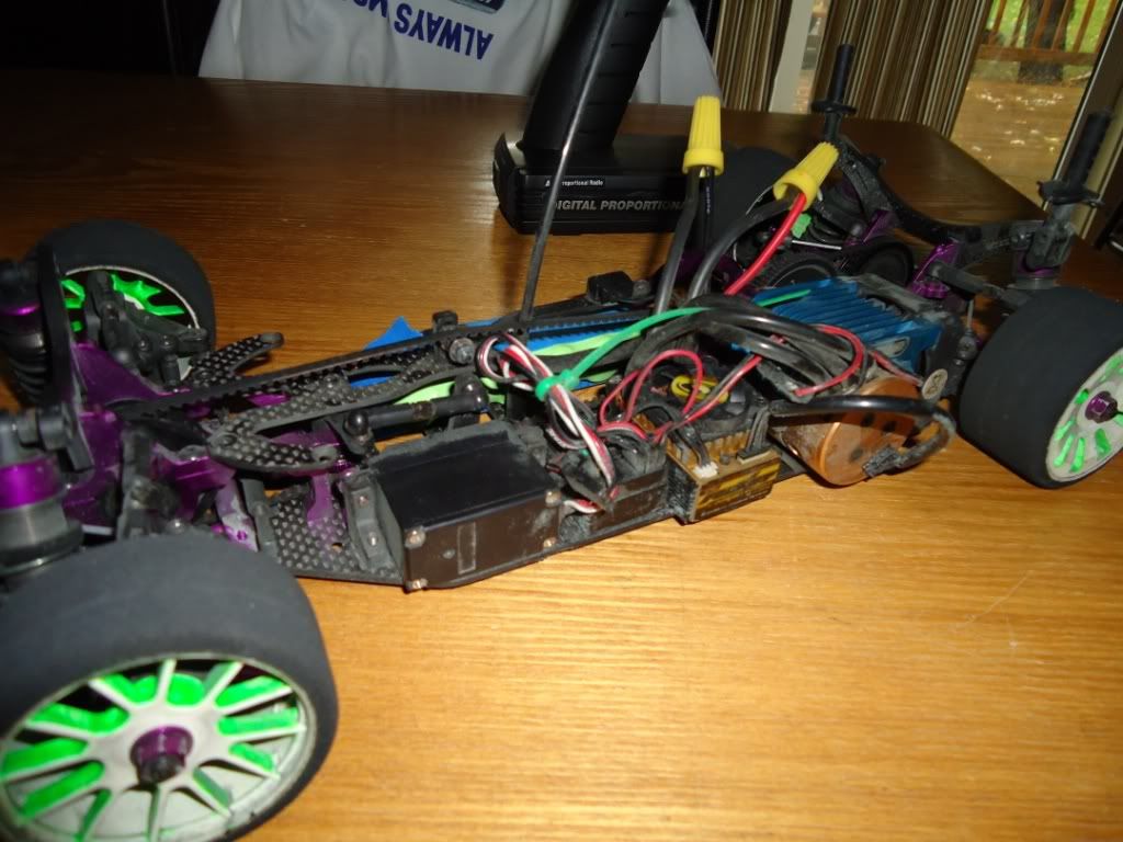 cyclone double sided flipping rc car