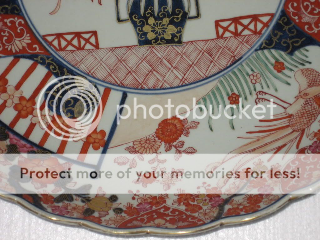 BIG JAPANESE GILD IMARI PORCELAIN PLATE  